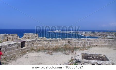 Beautiful Blue Sea with Magnificent Blue Skyline