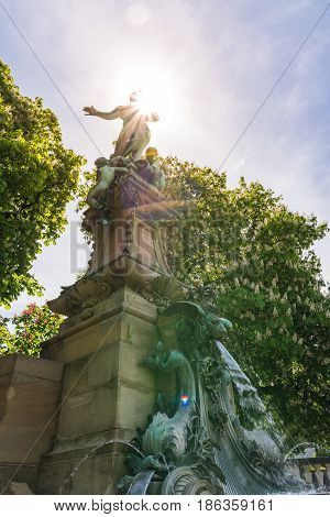 Stuttgart Kessel View Eugensplatz Destination Location Visit Tourism Green Summer Beautiful Day