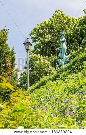 Stuttgart Kessel View Eugensplatz Destination Location Visit Tourism Green Summer Beautiful Day