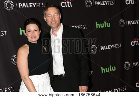 LOS ANGELES - MAR 26:  Katie Lowes, George Newbern at the 34th Annual PaleyFest Los Angeles - 