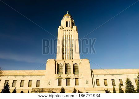 Clear blue skies behind the Nebraska State Capital Building