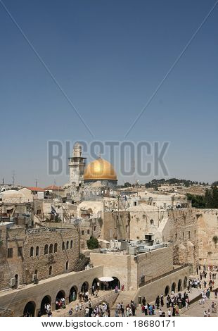 Una vista del Monte del tempio a Gerusalemme, compreso il muro occidentale e la cupola dorata della roccia.