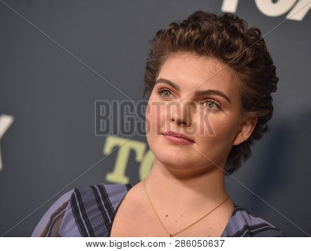 LOS ANGELES - FEB 06:  Actress Camren Bicondova arrives for the FOX Winter TCA 2019 on February 6, 2019 in Los Angeles, CA
