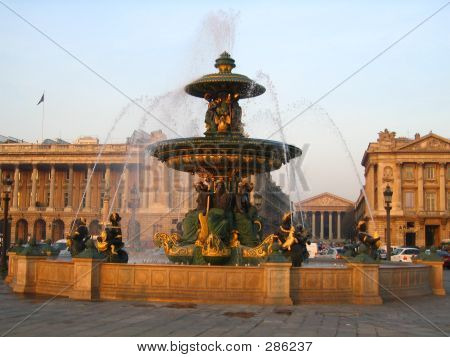 Plaza Dela Concord Paris'te Champs De Elysse boyunca Fransa