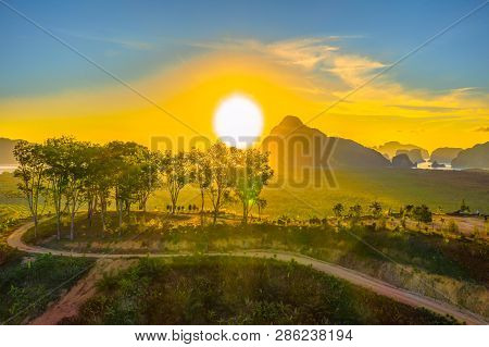 Sunset At Kwang Island. Kwang Island Is In The Middle Of Kwang Beach Krabi Thailand.when Low Tide Ca