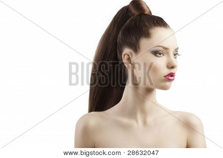 Orgogliosa e Sexy giovane donna, lei è girata Fo tre quarti