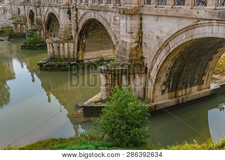 Ponte Santangelo, Once The Aelian Bridge Or Pons Aelius, Meaning The Bridge Of Hadrian, Is A Roman P