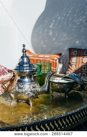 Arabian Mint Tea (moroccan Mint Tea) The National Hot Drink In The Middle East And The Muslim World.