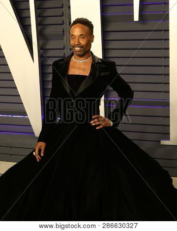LOS ANGELES - FEB 24:  Billy Porter at the 2019 Vanity Fair Oscar Party on the Wallis Annenberg Center for the Performing Arts on February 24, 2019 in Beverly Hills, 