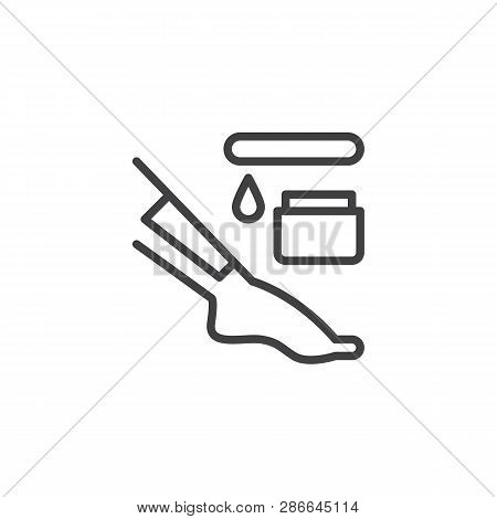 Leg Depilation Line Icon. Linear Style Sign For Mobile Concept And Web Design. Hair Removal With Wax