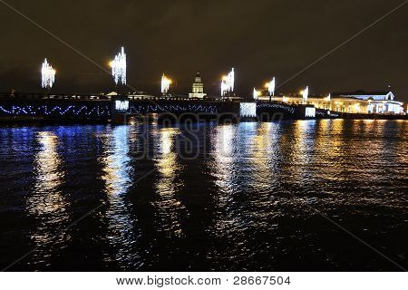 สะพานวังคืน St.Petersburg