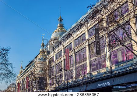 Paris, France, February 22, 2019: Printemps Department Store Facade. It Was Founded In 1865 And Is R