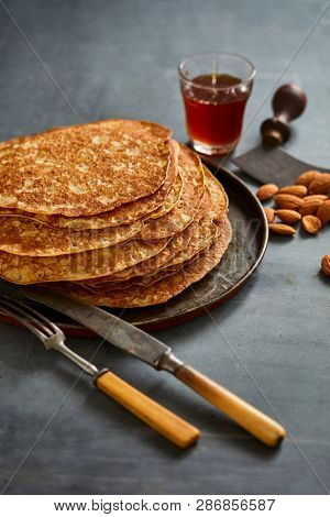 Crepes with maple sirup