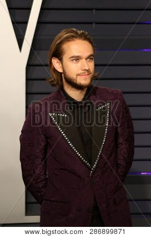 LOS ANGELES - FEB 24:  Zedd at the 2019 Vanity Fair Oscar Party on the Wallis Annenberg Center for the Performing Arts on February 24, 2019 in Beverly Hills, 