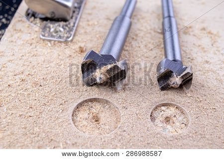 Carpentry Drill, Used To Mount Furniture Hinges. A Cutter Used To Mount Furniture From Chipboard. Da