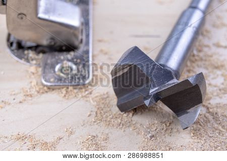 Carpentry Drill, Used To Mount Furniture Hinges. A Cutter Used To Mount Furniture From Chipboard. Da