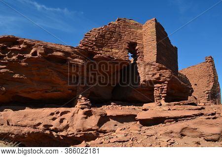 Up Close And Personal With Arizona's Wukoki Ruins.