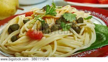 Sicilian Spaghetti Con Pesto Di Capperi