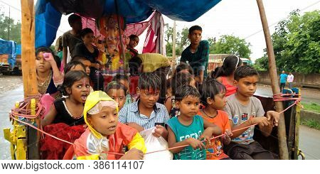 District Katni, India - September 08, 2019: Asian Village Poor Childrens Gathering With Crowd On Roa