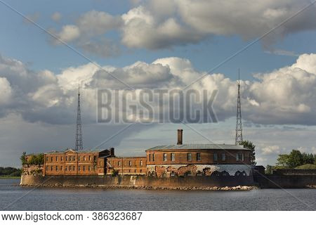 Kronstadt , Russia. 5 Juny 2016. Fort "peter I" In Kronstadt. St. Petersburg, Russia.