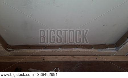 Door Upholstery With Leather And Dermantine For Insulation