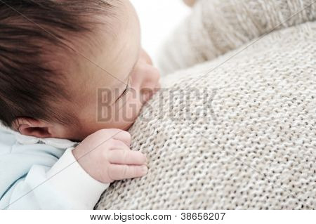 Bébé nouveau-né