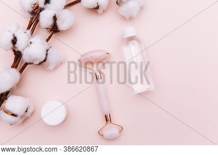 Jade Roller For Face Massage. Anti Age, Lifting And Toning Treatment