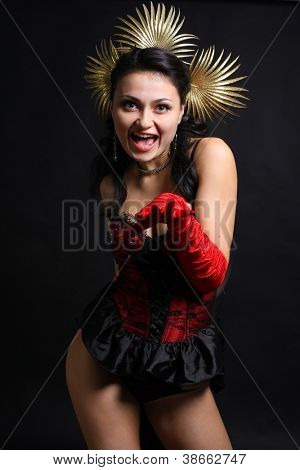 Sexy Moulin Rouge Mädchen tragen heiße Dessous