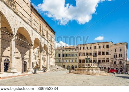 Perugia,italy - September 3,2020 - View At The Iv.november Place With Cathedral Of San Lorenzo And M