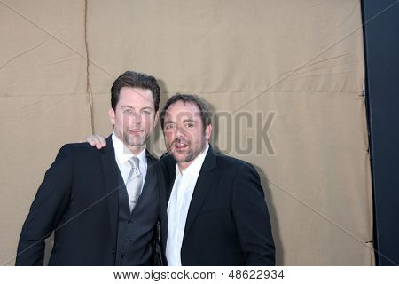 LOS ANGELES - JUL 29: Michael Muhney, kommt Mark Sheppard von 
