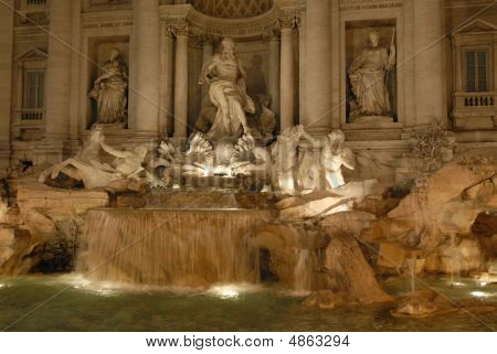 เตรวิ Di ฟอนทานา