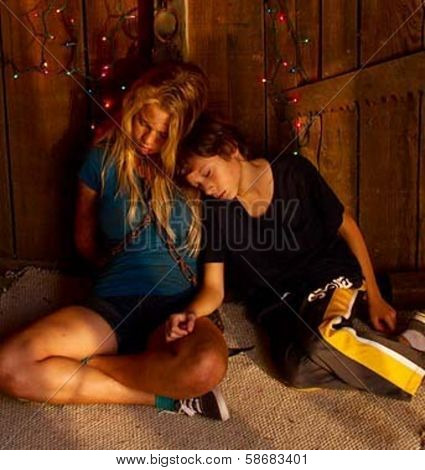Evie Thompson and Tristan DeVan Behind The Scenes of 