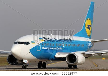 Ukraine International Airlines - Uia