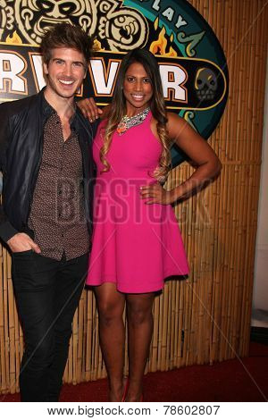LOS ANGELES - DEC 17:  Joey Graceffa, Natalie Anderson at the 