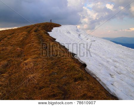 Carpathian mountains 16 under snow in spring