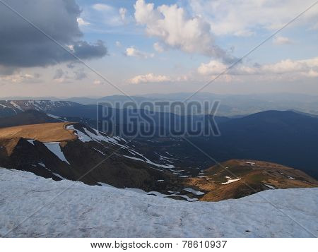 Carpathian mountains 19 under snow in spring