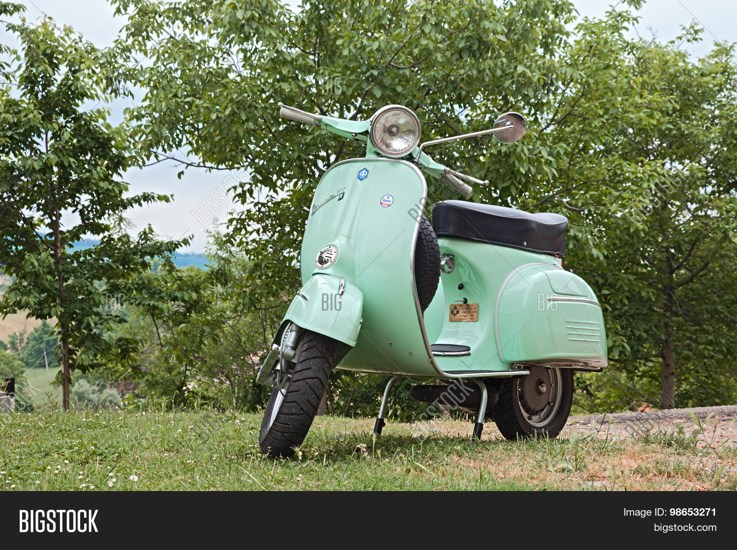 Vintage Scooter Vespa Image Photo Free Trial Bigstock