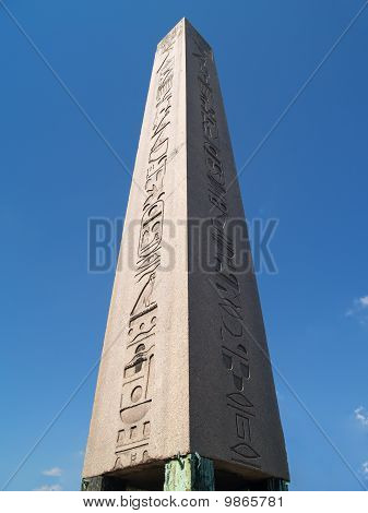 Obelisco antico Egitto a Instanbul