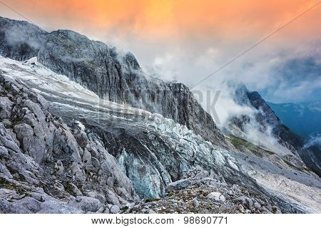 Jade Dragon Snow Mountain