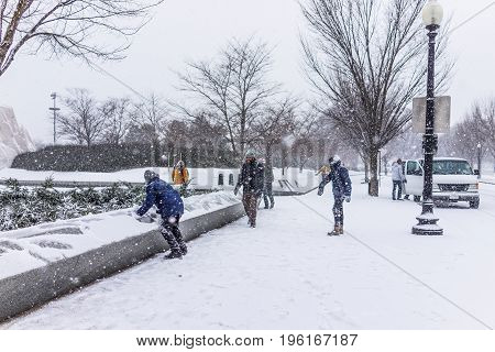 Washington Dc, Usa - January 7, 2017: Winter Snow Storm With People Playing By Martin Luther King Jr