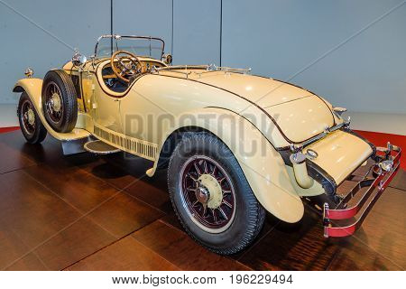 STUTTGART GERMANY- MARCH 19 2016: Roadster Mercedes-Benz 24/100/140 PS 1926. Owners of this car: Oscar Henschel (industrialist) Enrico Rastelli (juggler) Emil Jannings (actor). Mercedes-Benz Museum.
