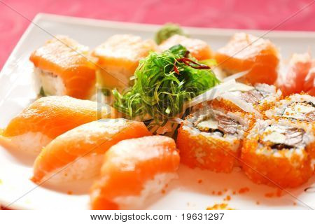 Sushi sul tavolo