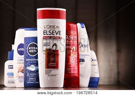 Composition With Containers Of Global Cosmetics Brands