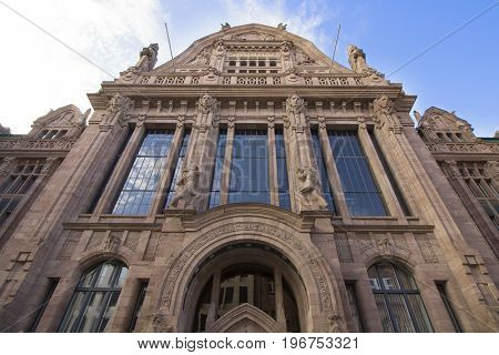 Der Stahlhof, ein historisches Gebäude in Düsseldorf