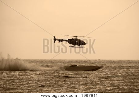 Offshore veslařský závod