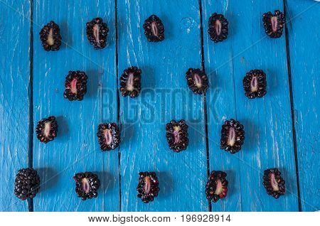 A Lot Of Blackberries. Blackberry In A Cut. Composition From The Blackberry. Many Repetitions. Reite