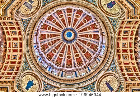 Harrisburg, Usa - May 24, 2017: Pennsylvania Capitol Interior Dome Colorful Ceiling In City
