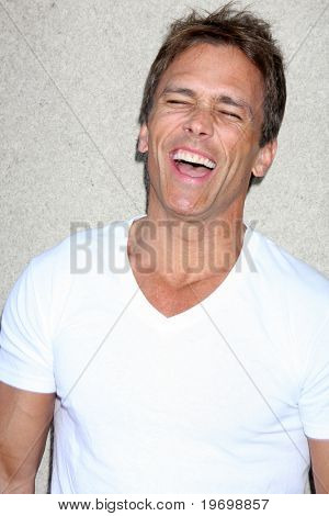 LOS ANGELES - 24 de julho: Scott Reeves no Lunchen de fã-clube de Hospital Geral de 2010 no Hotel Airtel 