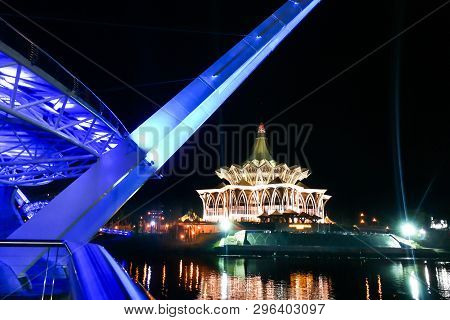 Kuching, Malaysia, April 18, 2019: The Darul Hana Bridge Across Sarawak River Overseeing The Sarawak