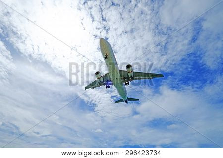Phuket, Thailand - 9th December 2018: Air Asia Plane, Registration Name Hs-txc, Airbus A320, Prepari